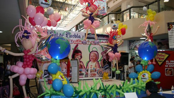 Gahala balloon designs