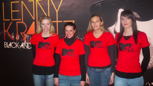 STAFF Agency Hotesses