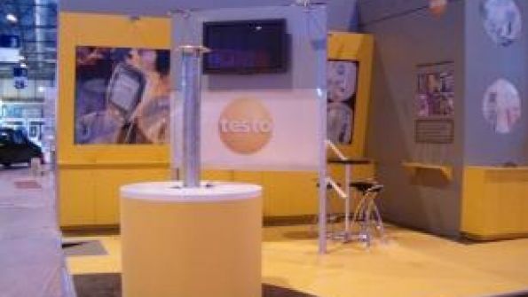 Standarte, Servicios y Comunicaciones
