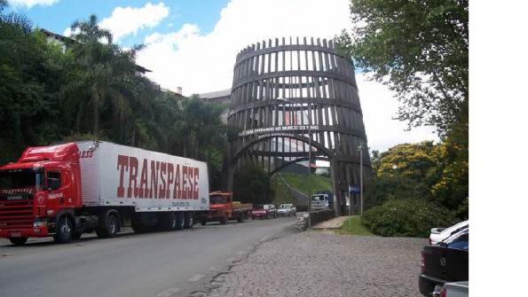 Transpaese Transportes Ltda