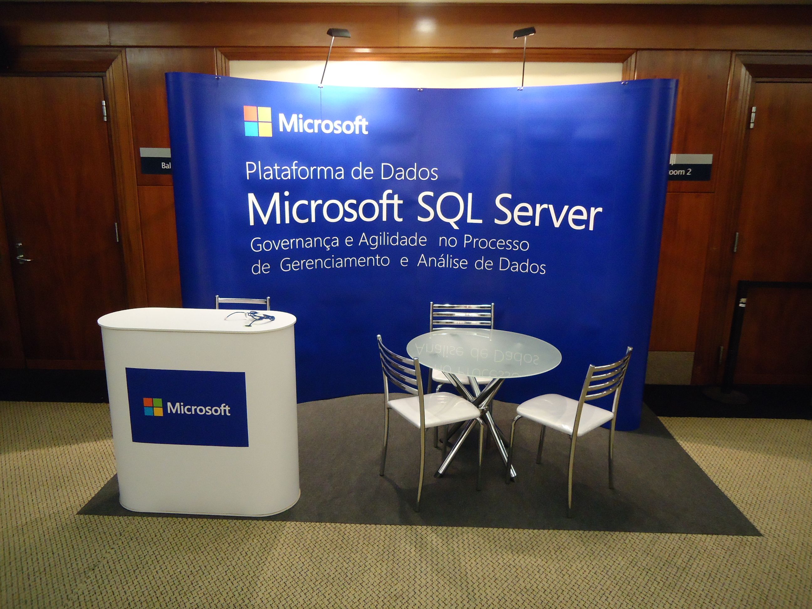 Stands IDC Brazil BI Big Data Conference 2013 SEMCO Displays e