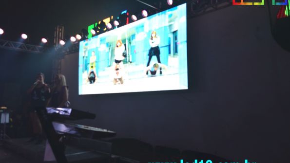 LED10 - Painéis de LED