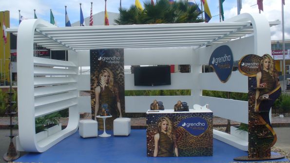 ESCENOGRAFIAS ARTE Y COLOR S.A.S.