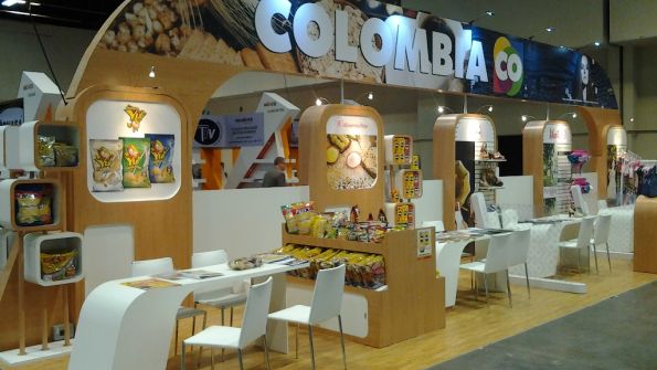 Diper Stands Bogotá