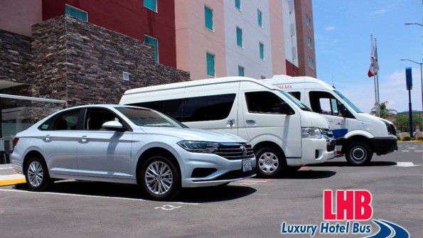 Luxury Hotel y Bus