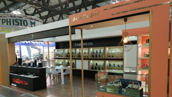outros pormenores design e soluções lda