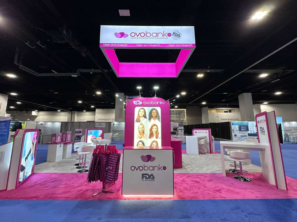 D4D EXHIBITS: Customer Reviews, Stands and Services