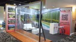 Stands low cost