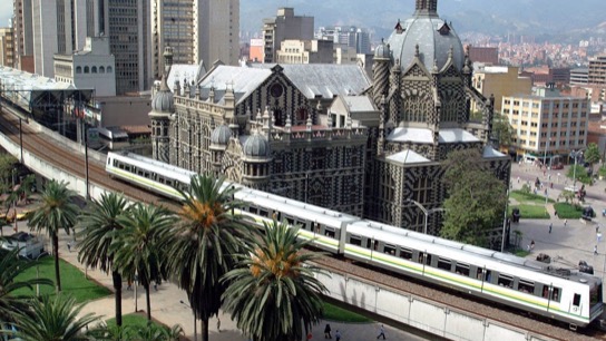 Agencias de Azafatas en Medellín